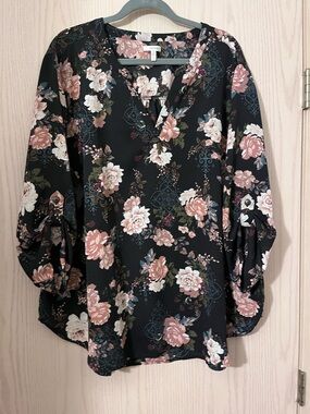 Maurices Floral V-Neck Blouse in Black and Dusty Rose